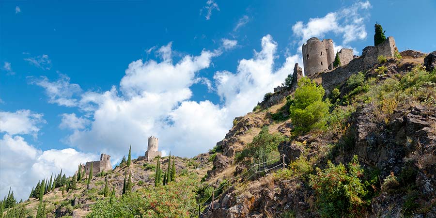 Exploring the fascinating Châteaux de Lastours