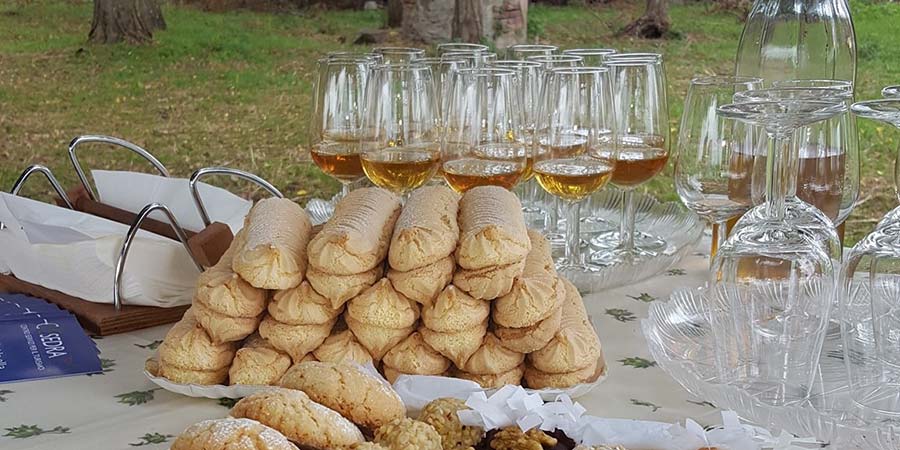 Farm-to-fork cookery experience in Mandas