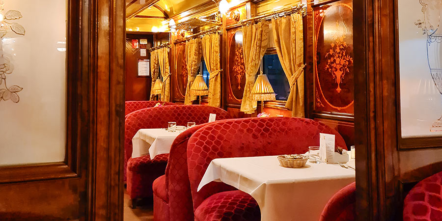 The elegant dining car of the Al Andalus is beautifully decorated. 