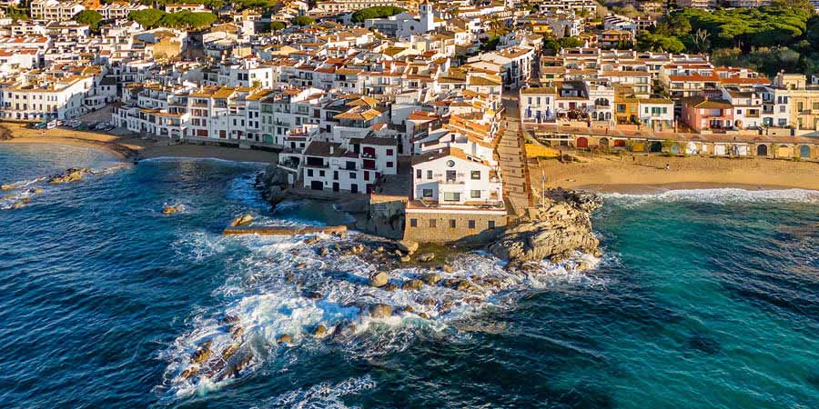 Exploring the rugged Costa Brava coast on foot